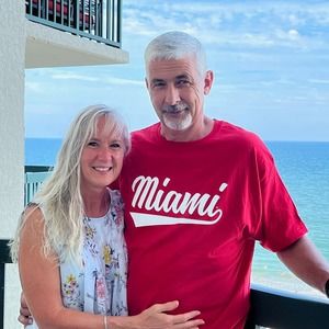 Meet your Posher, Robin